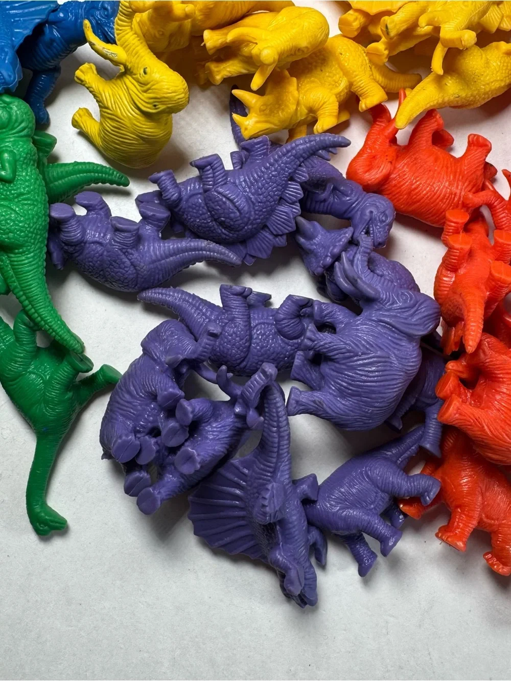 Learning Resource Mini Dinosaurs Counters Colorful Lot Of 88 Educational Toy